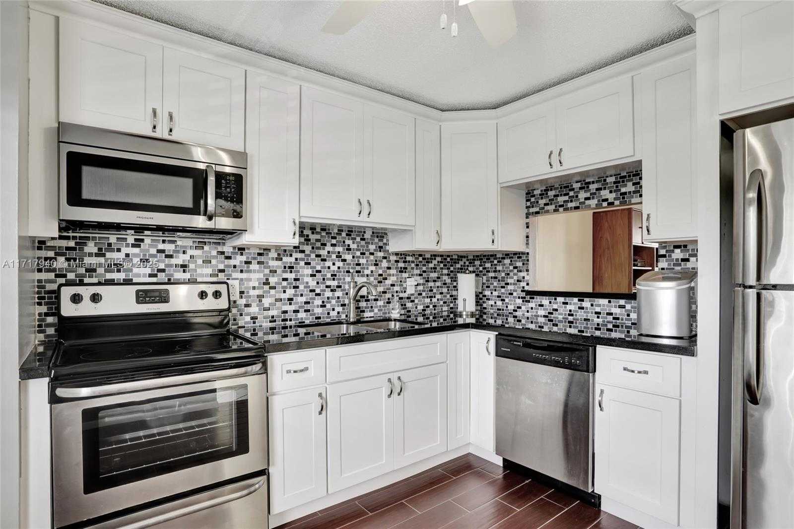 Small Image of 1402 NORTH WEST 80TH AVE #410, Margate Number 3