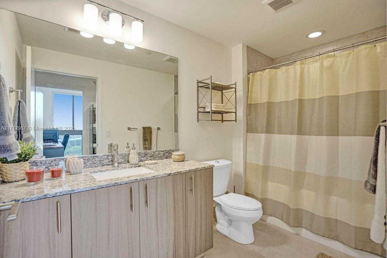 Small Image of 5350 NW 84th Ave, Doral, FL 33166, USA Number 30