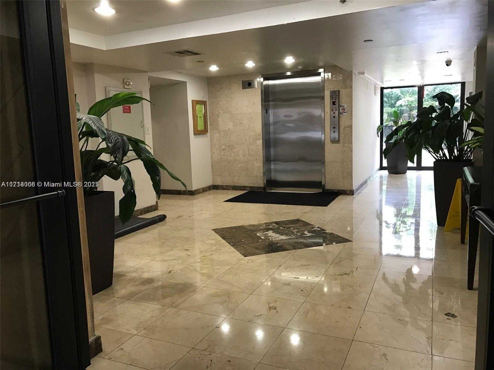 Small Image of 17021 NORTH BAY RD #219, Sunny Isles Beach Number 25