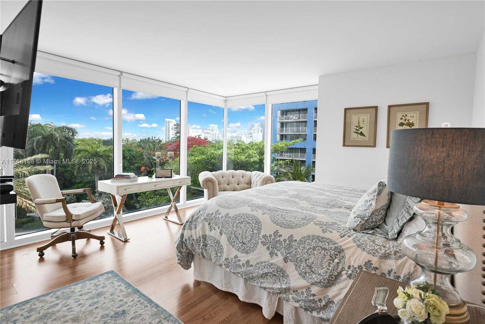 Small Image of 2101 BRICKELL AVE #301, Miami Number 17