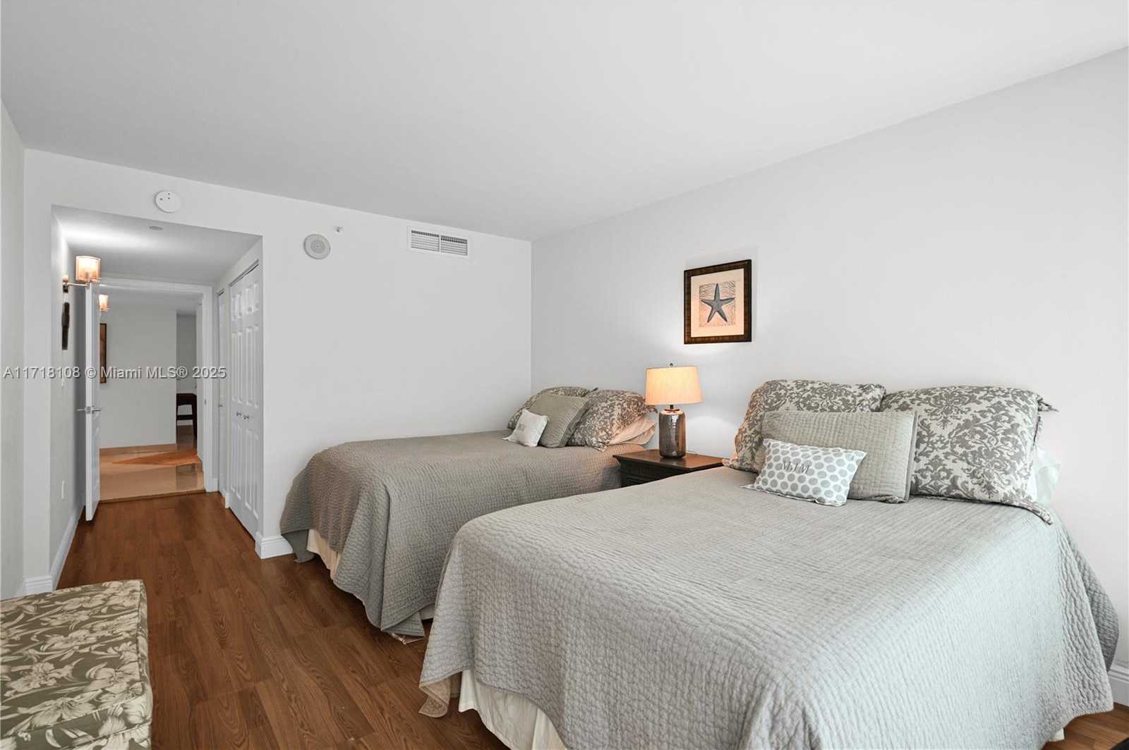 Small Image of 2101 BRICKELL AVE #301, Miami Number 27