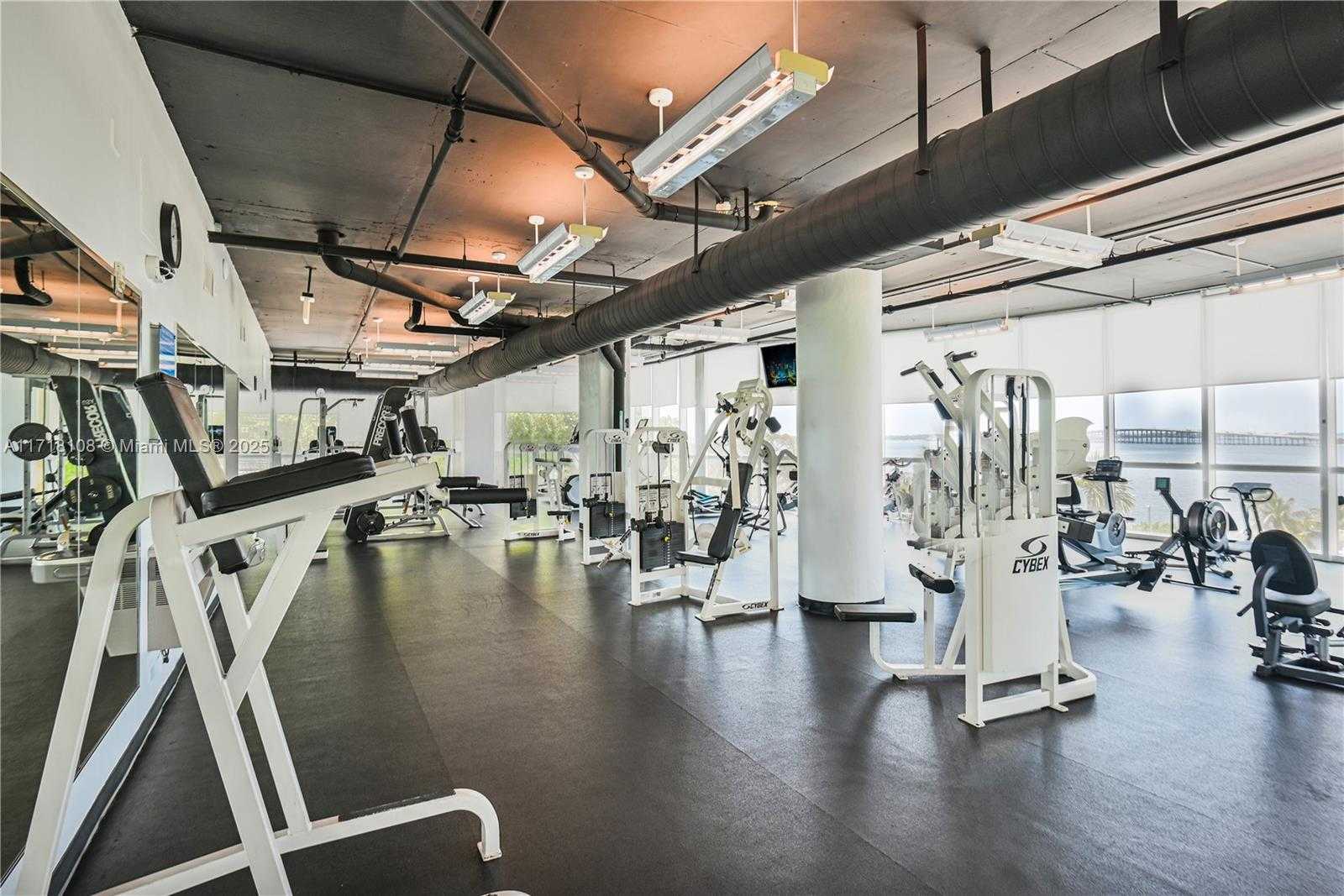 Small Image of 2101 BRICKELL AVE #301, Miami Number 31