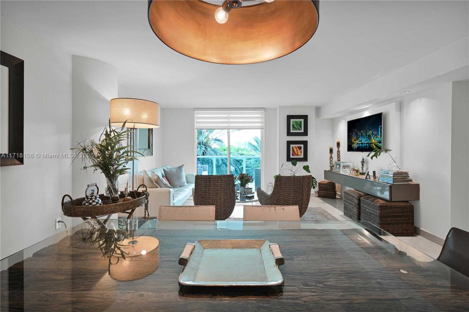 Small Image of 2101 BRICKELL AVE #301, Miami Number 6