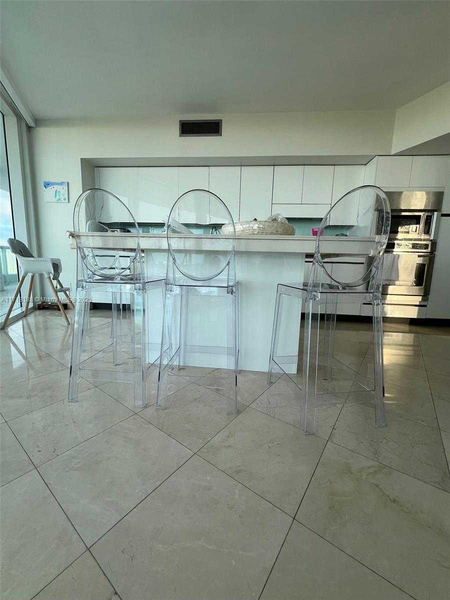 Small Image of 2127 BRICKELL AVE #2205, Miami Number 16