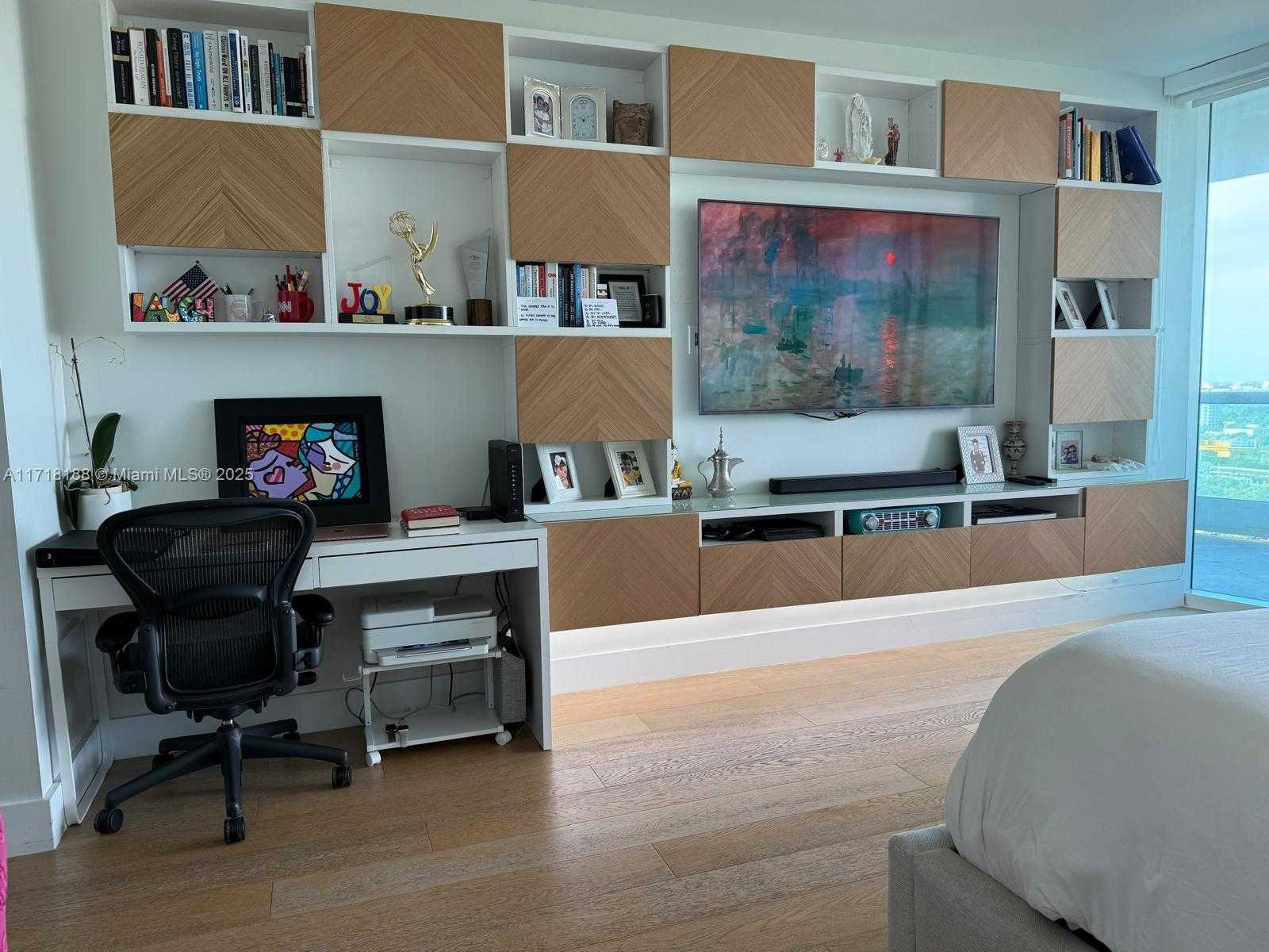 Small Image of 2127 BRICKELL AVE #2205, Miami Number 18