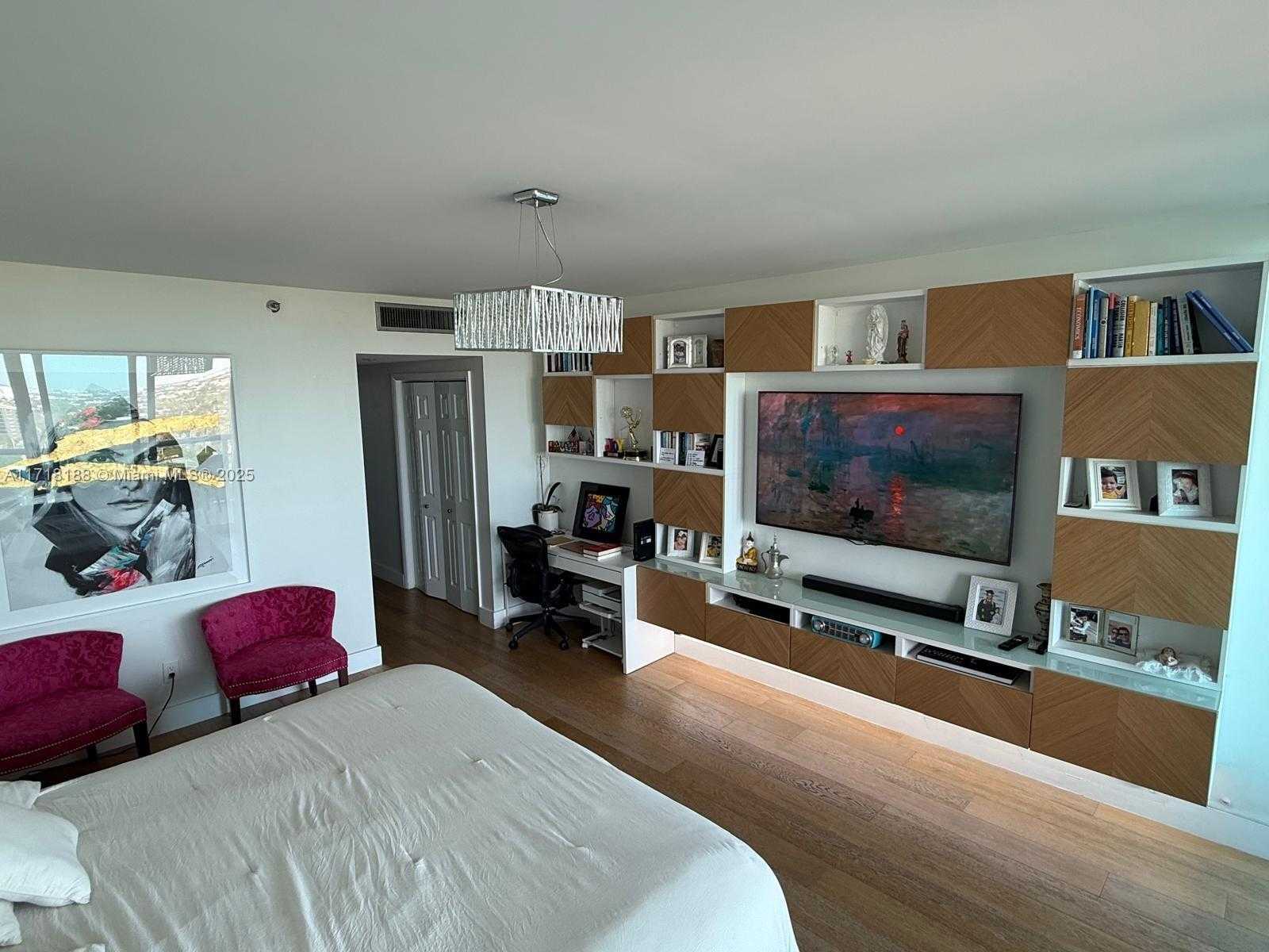 Small Image of 2127 BRICKELL AVE #2205, Miami Number 19
