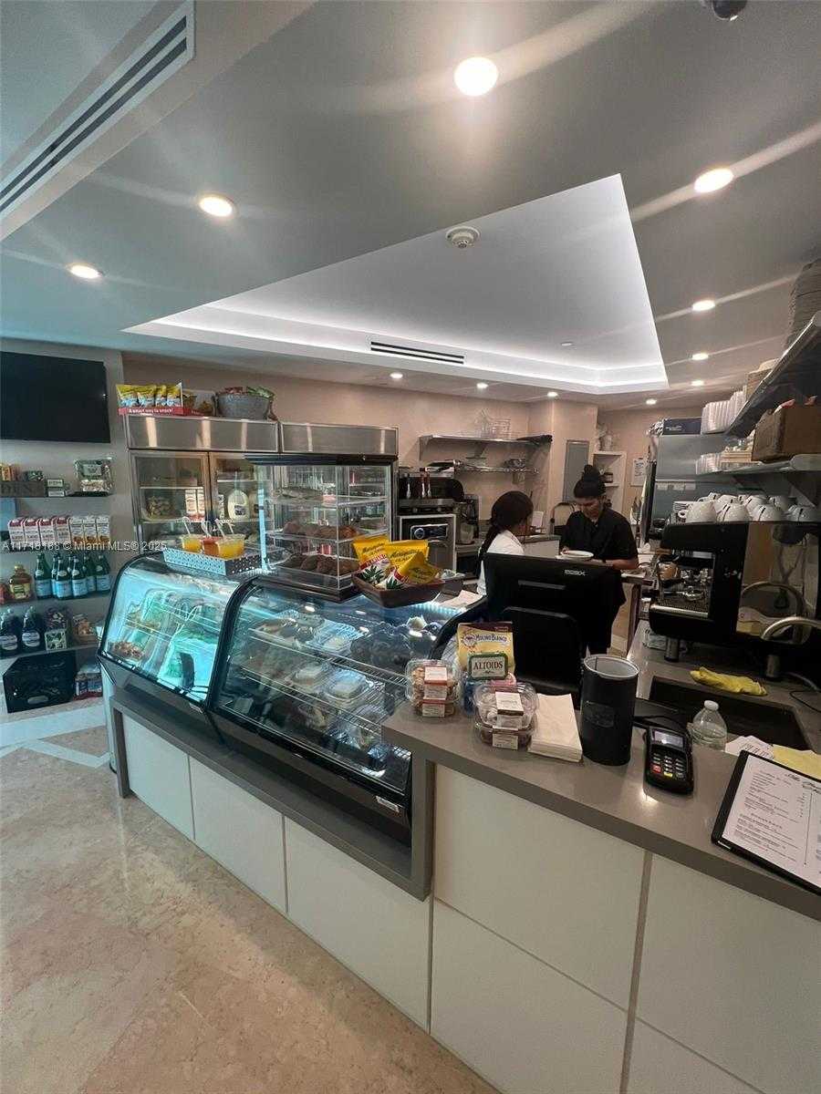 Small Image of 2127 BRICKELL AVE #2205, Miami Number 28