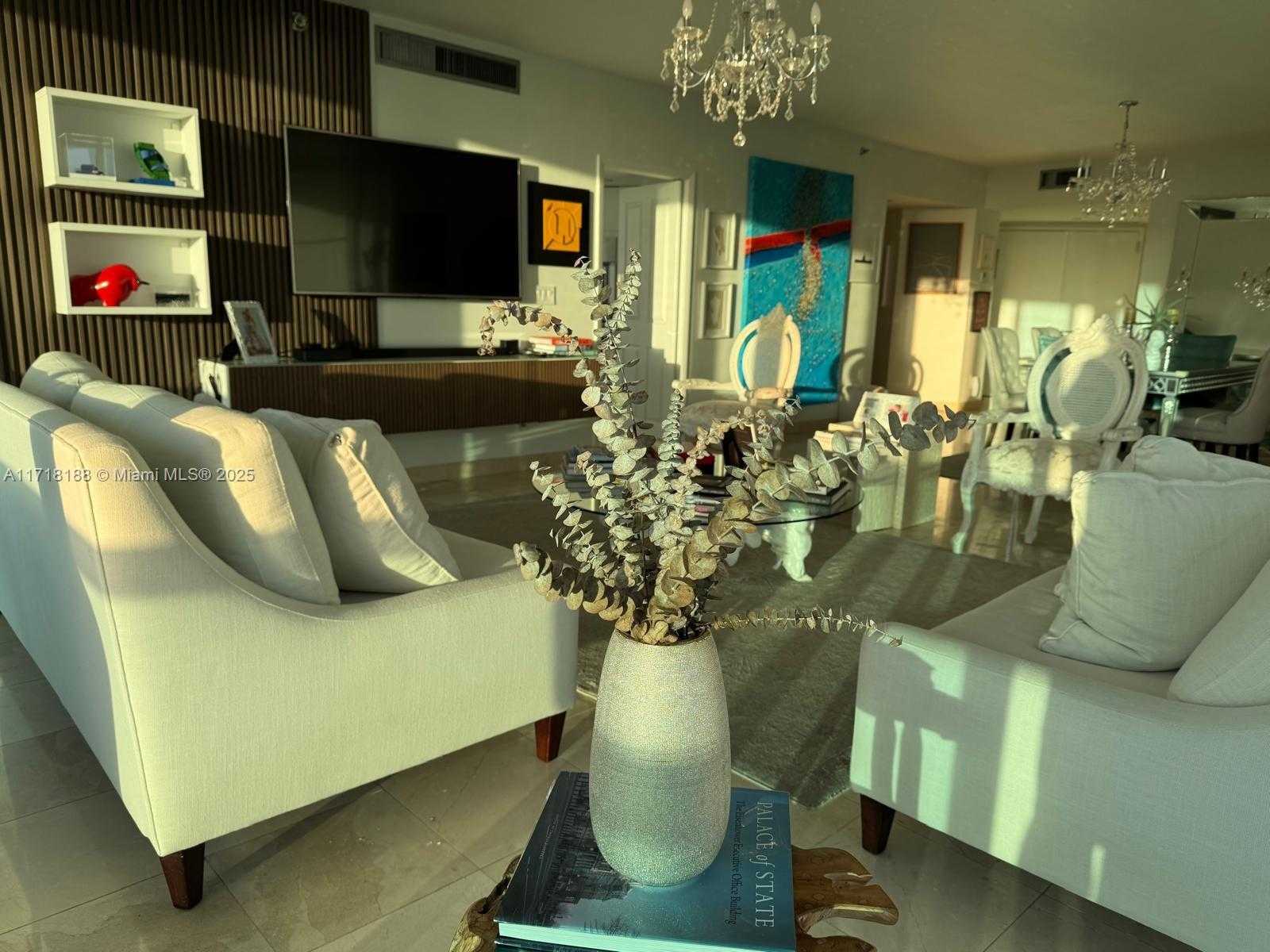 Small Image of 2127 BRICKELL AVE #2205, Miami Number 6