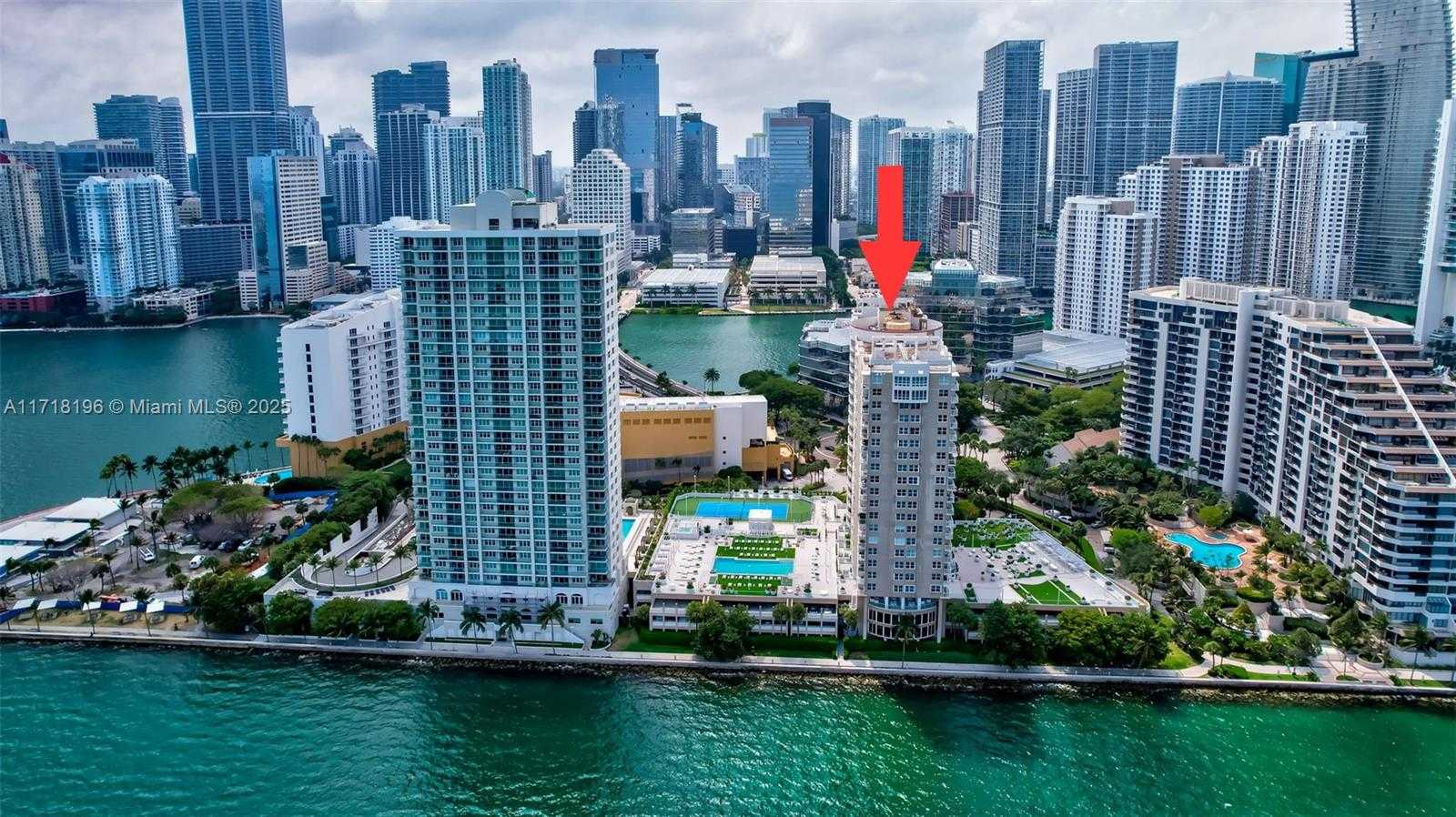 Small Image of 770 CLAUGHTON ISLAND DR #614, Miami Number 31