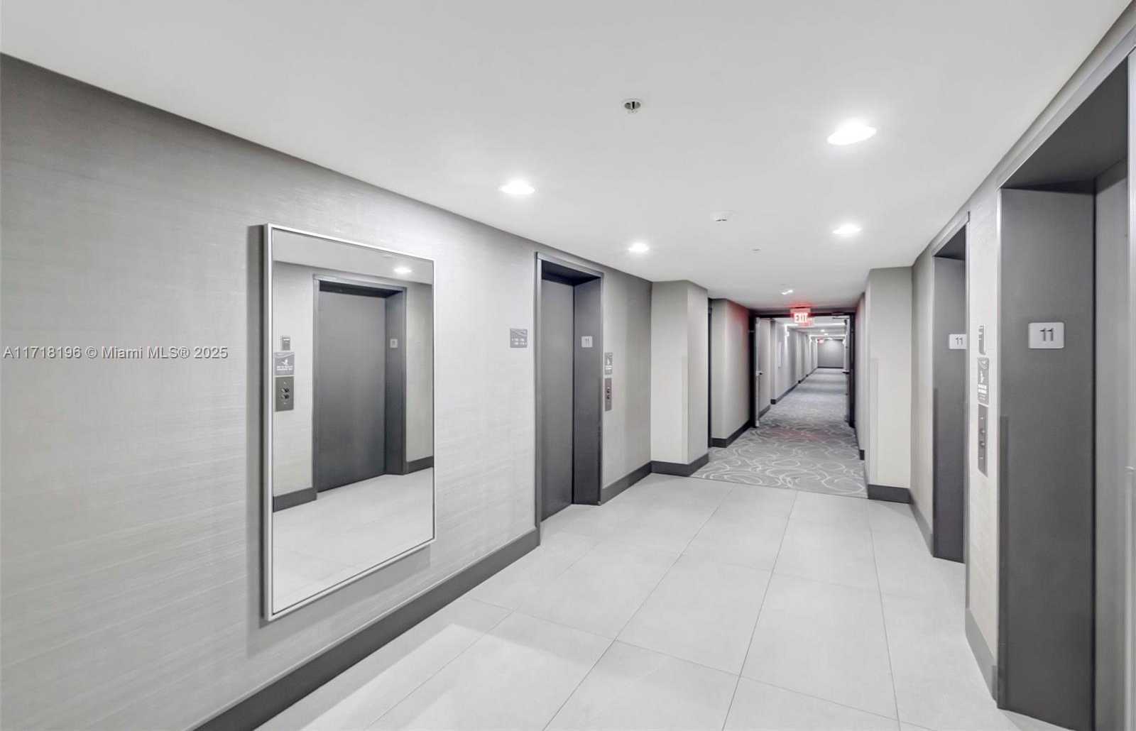 Small Image of 770 CLAUGHTON ISLAND DR #614, Miami Number 8