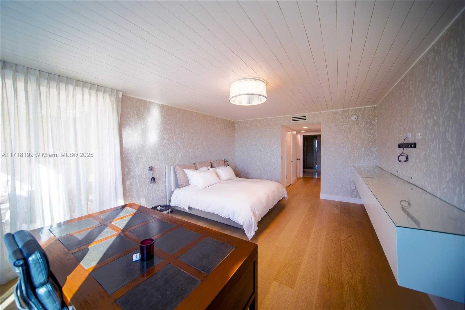 Small Image of 765 CRANDON BLVD #510, Key Biscayne Number 20