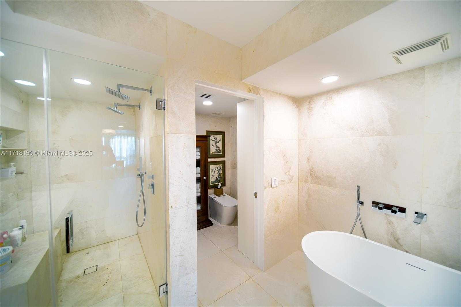 Small Image of 765 CRANDON BLVD #510, Key Biscayne Number 23