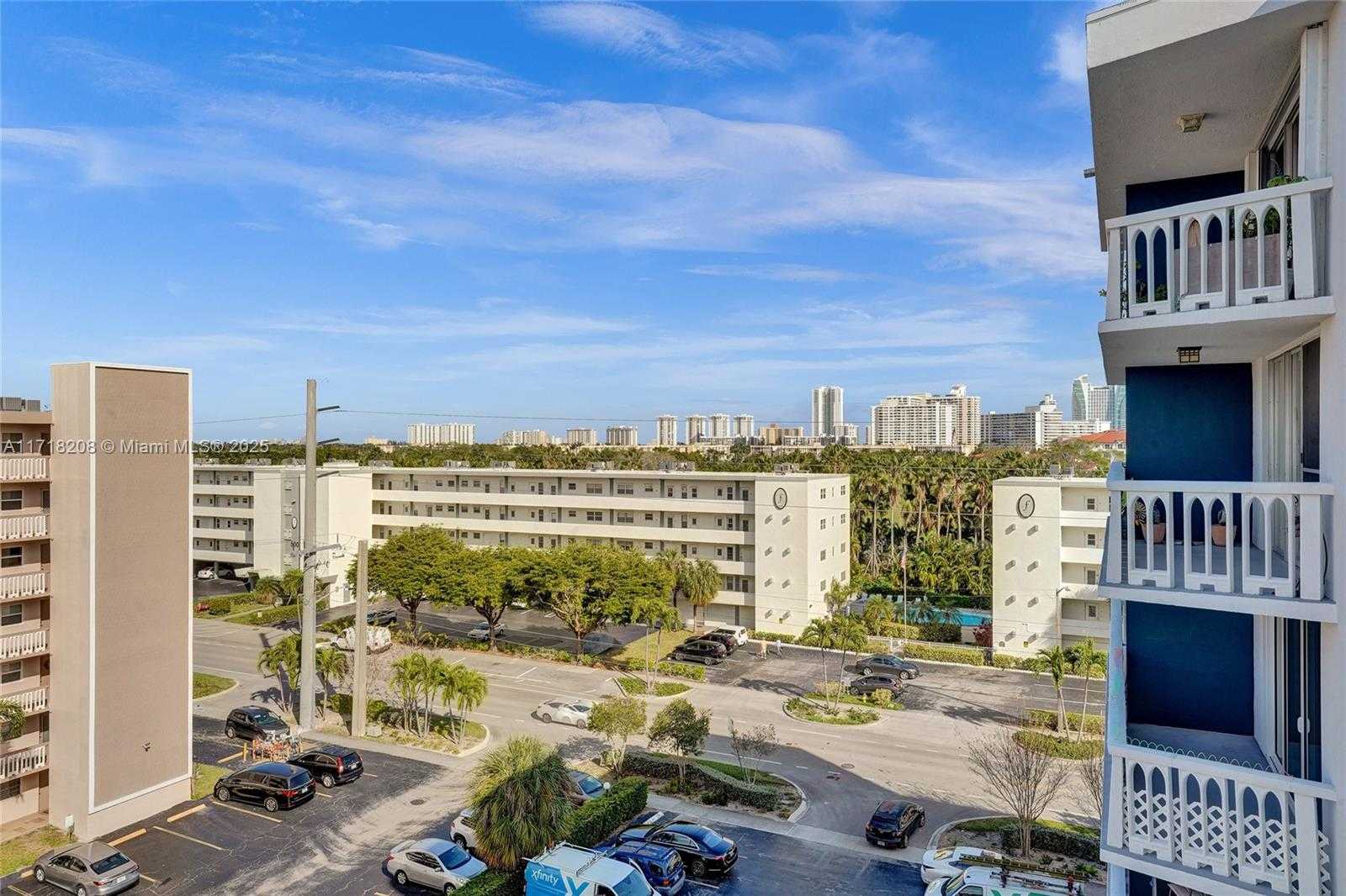 Small Image of 401 NORTH EAST 14TH AVE #705, Hallandale Beach Number 23