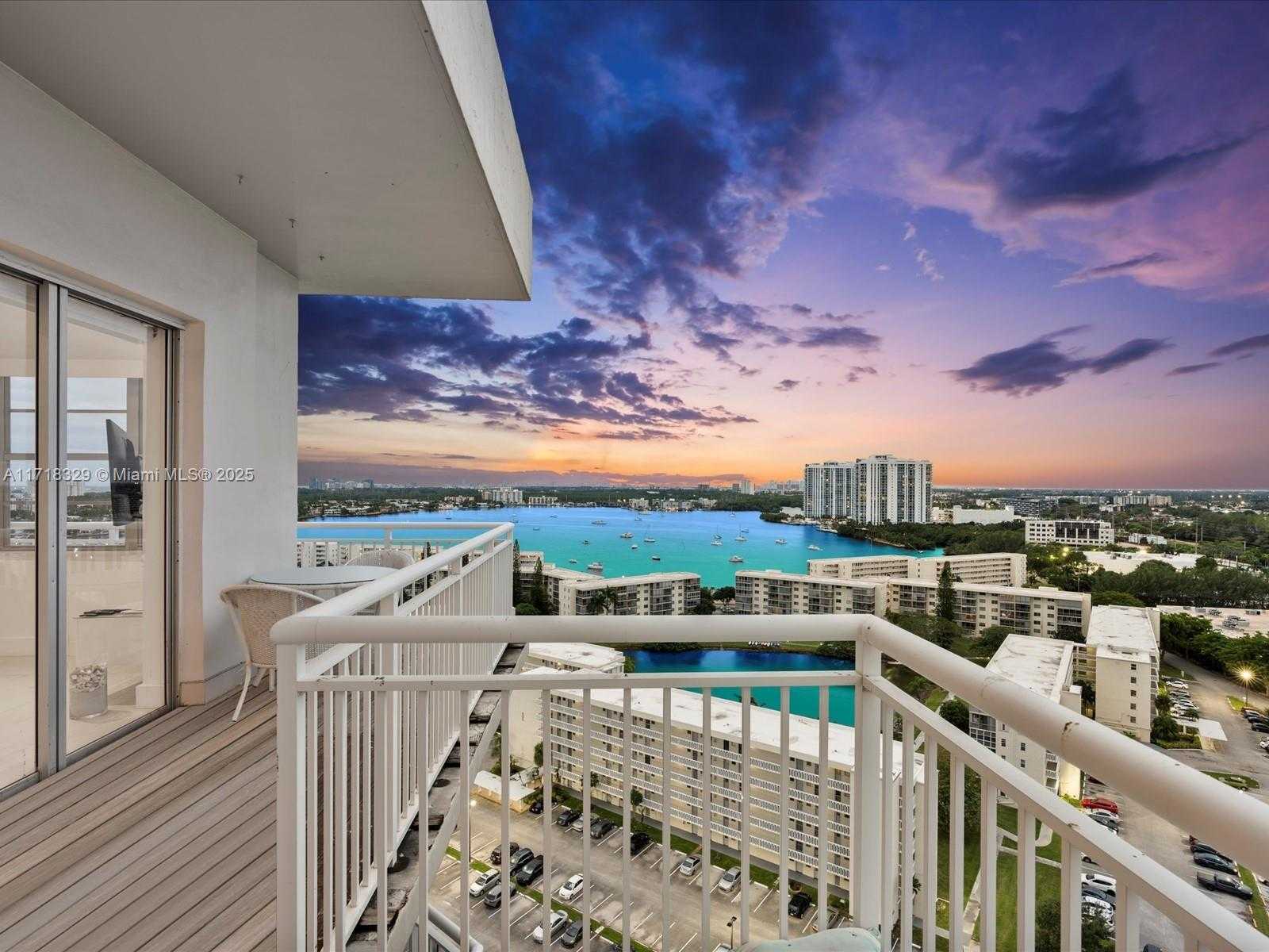 Small Image of 18011 BISCAYNE BLVD #PH05, Aventura Number 43