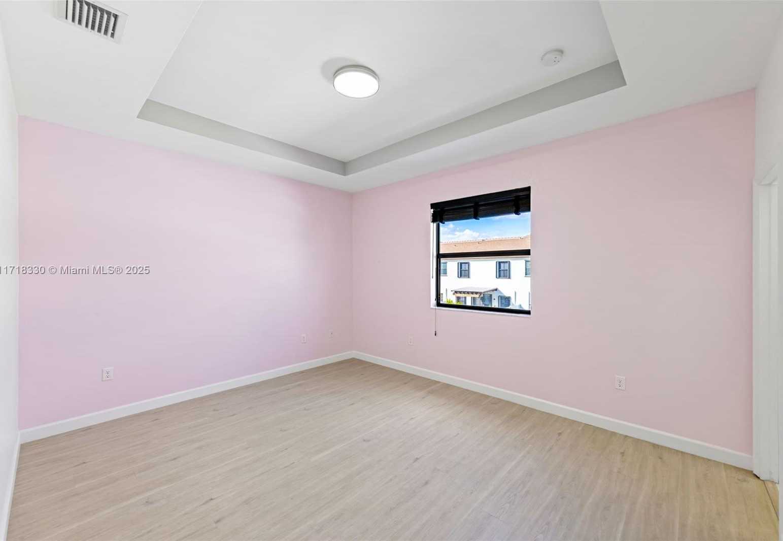 Small Image of 3383 WEST 106TH TER, Hialeah Number 13