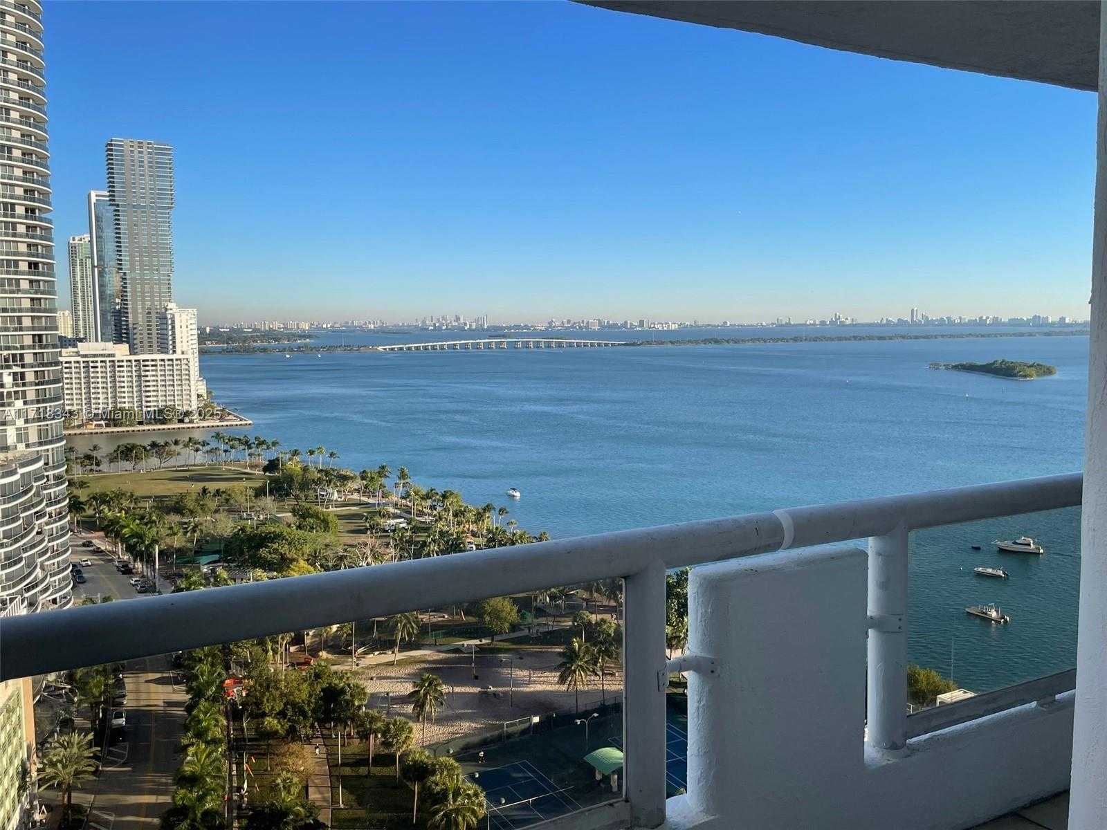 Small Image of 1717 NORTH BAYSHORE DR #A-2548, Miami Number 19