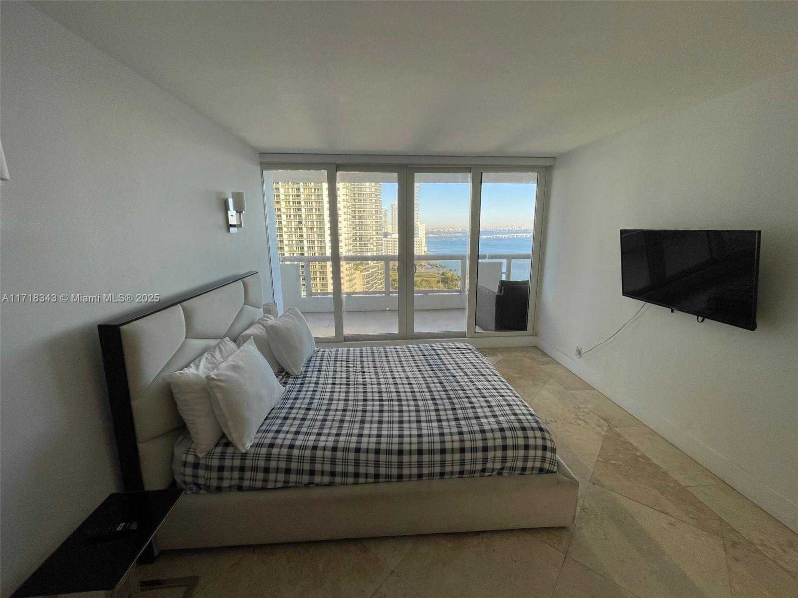 Small Image of 1717 NORTH BAYSHORE DR #A-2548, Miami Number 21