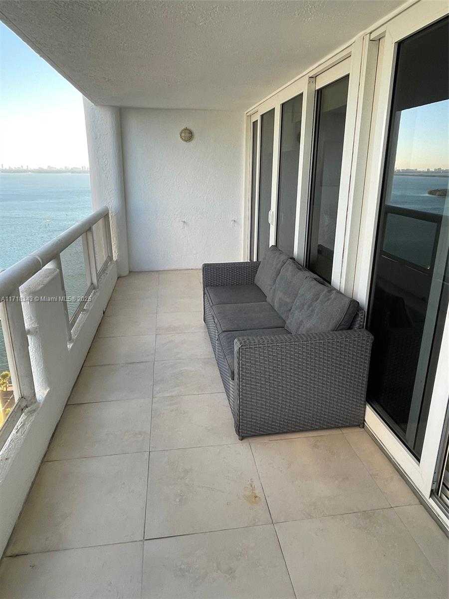 Small Image of 1717 NORTH BAYSHORE DR #A-2548, Miami Number 22