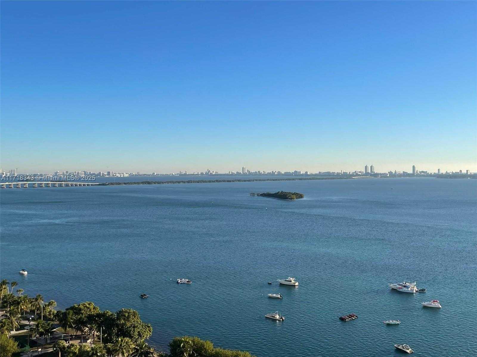 Small Image of 1717 NORTH BAYSHORE DR #A-2548, Miami Number 5