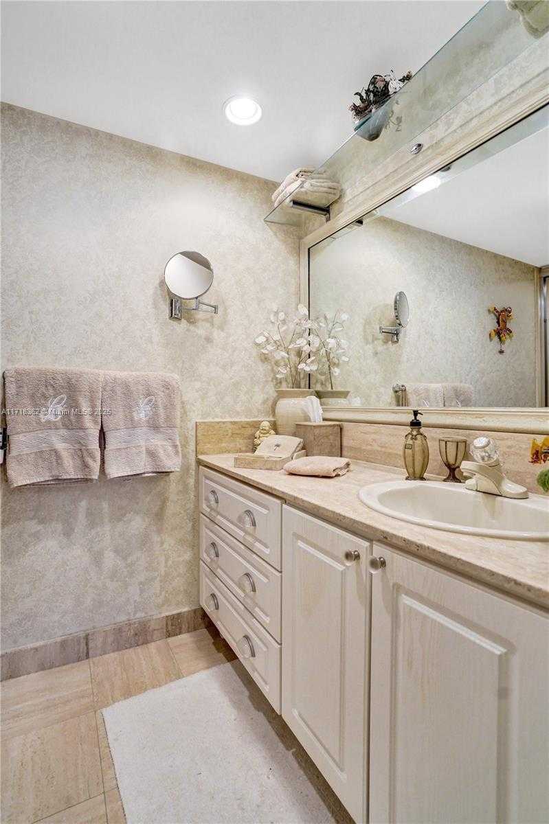 Small Image of 1201 SOUTH OCEAN DR #2106N, Hollywood Number 29