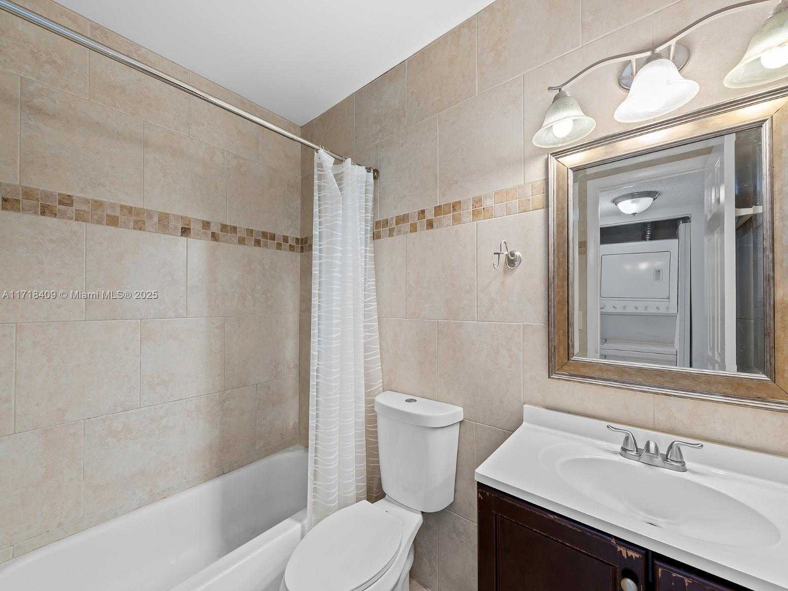 Small Image of 3868 NORTH CARAMBOLA CIR N #2961, Coconut Creek Number 23