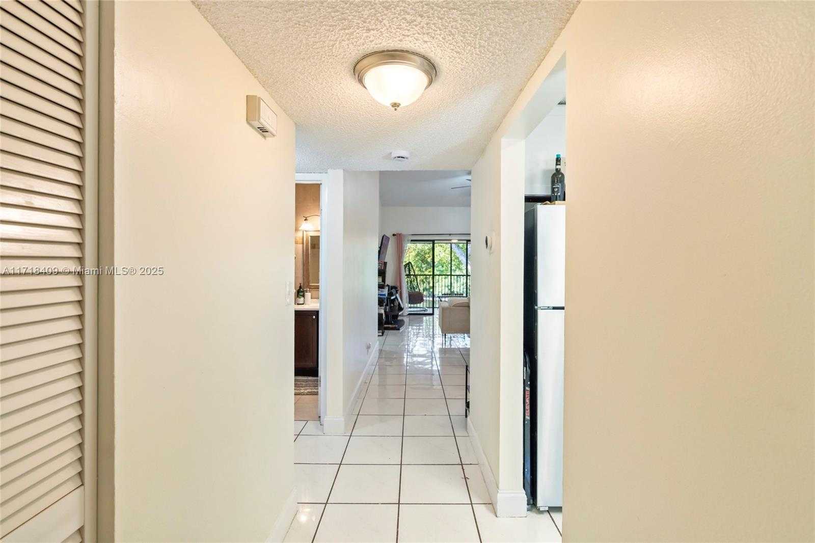 Small Image of 3868 NORTH CARAMBOLA CIR N #2961, Coconut Creek Number 8