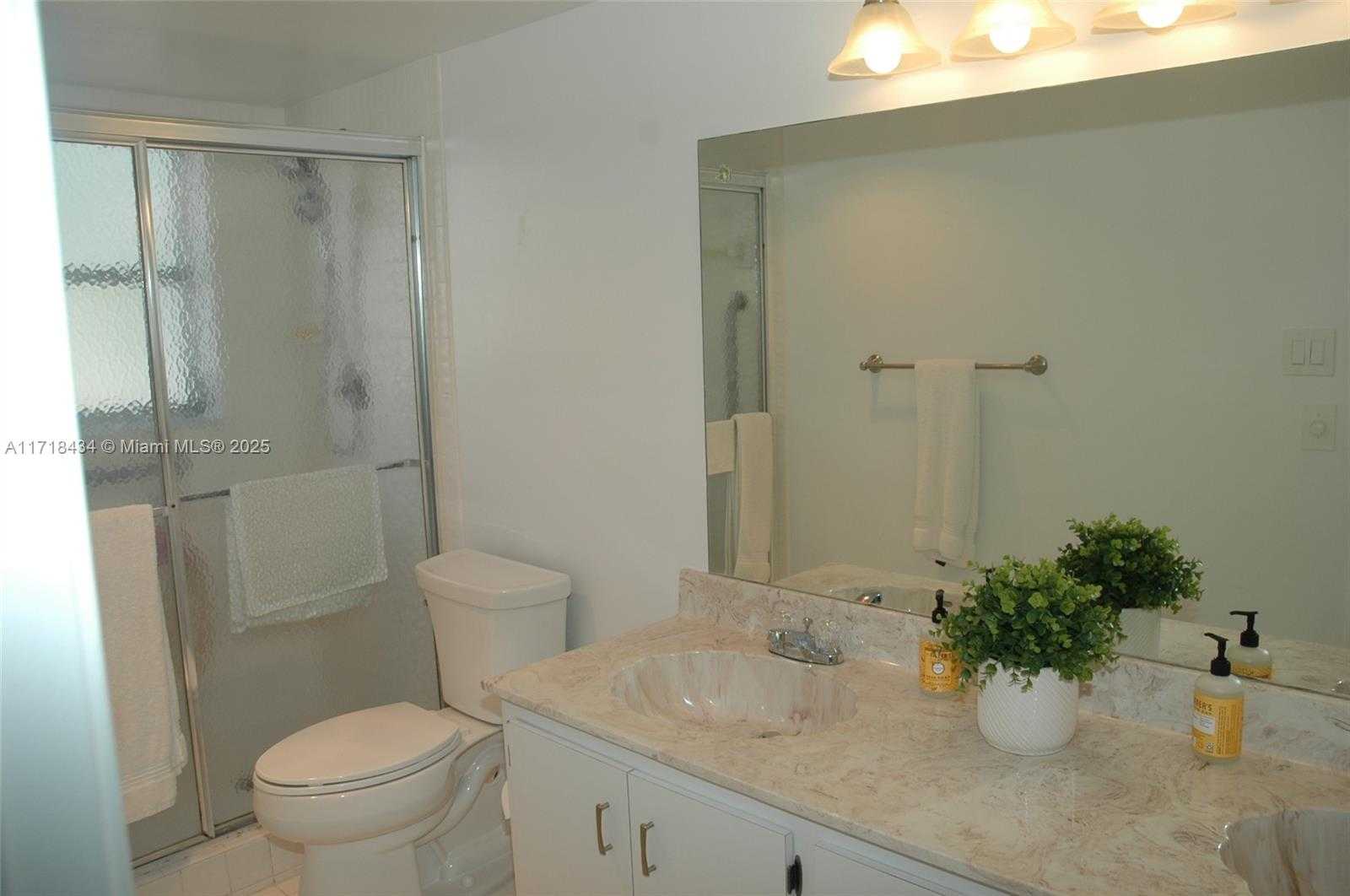 Small Image of 3571 INVERRARY DR #201, Lauderhill Number 19