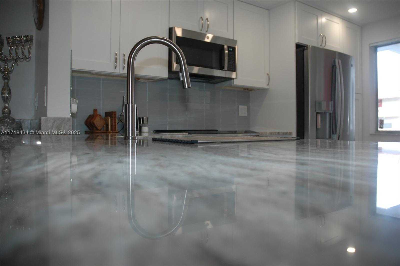 Small Image of 3571 INVERRARY DR #201, Lauderhill Number 3