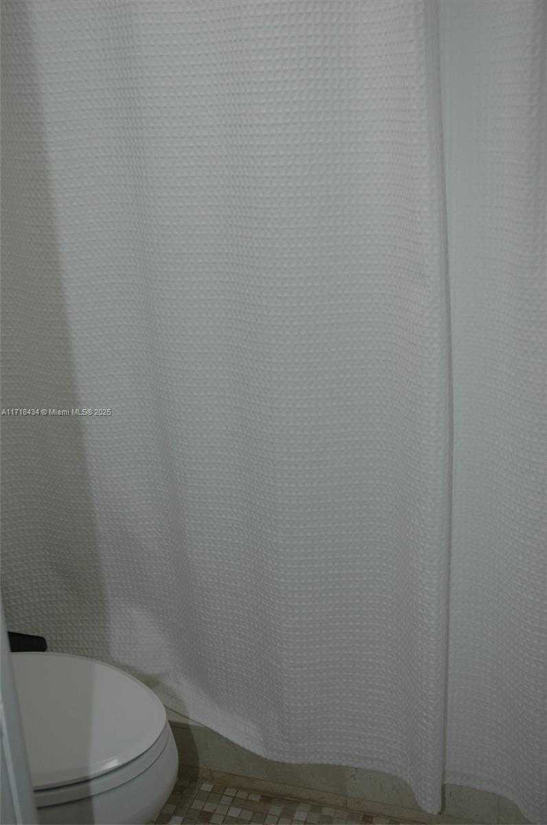 Small Image of 3571 INVERRARY DR #201, Lauderhill Number 41