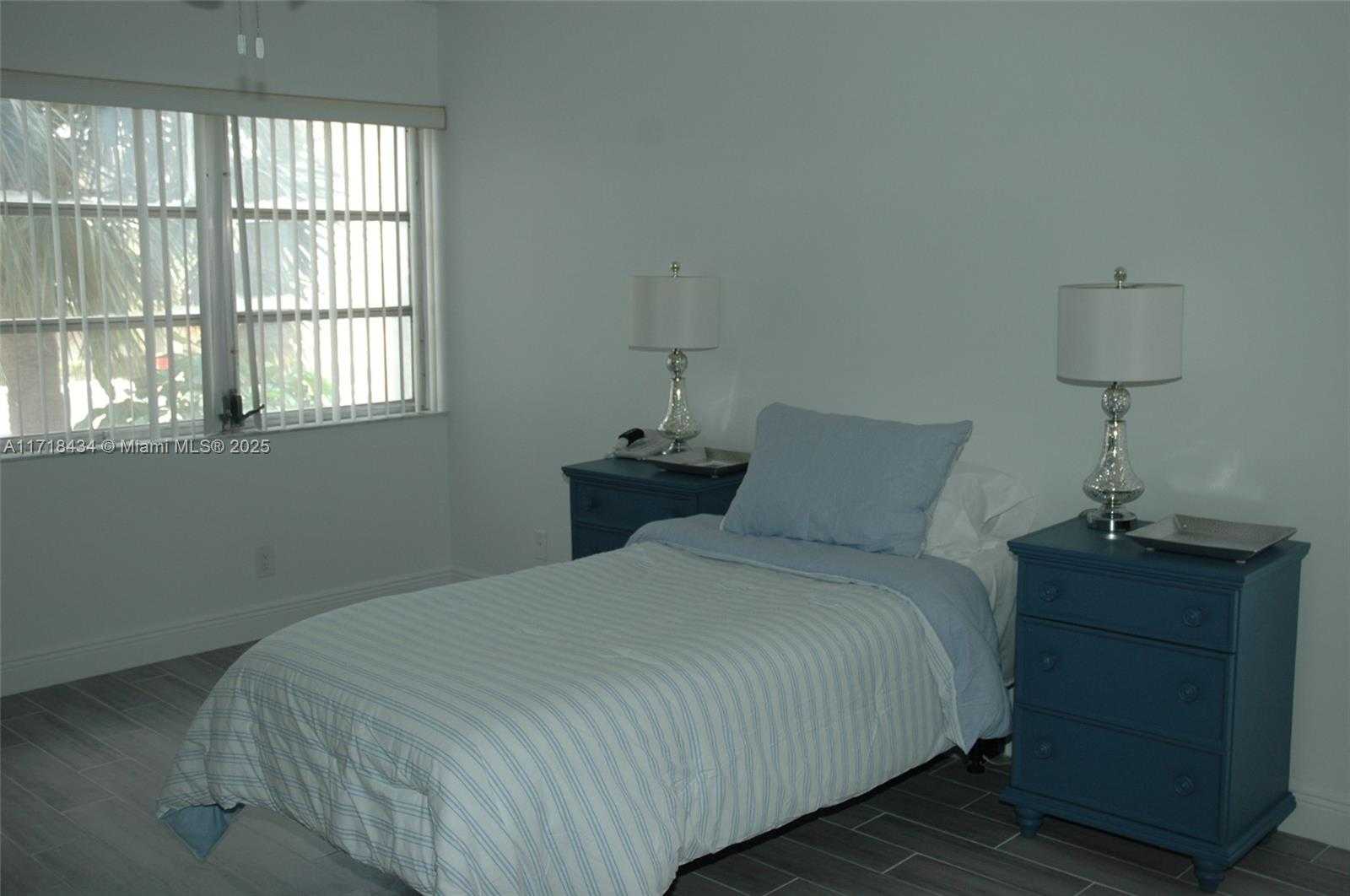 Small Image of 3571 INVERRARY DR #201, Lauderhill Number 47