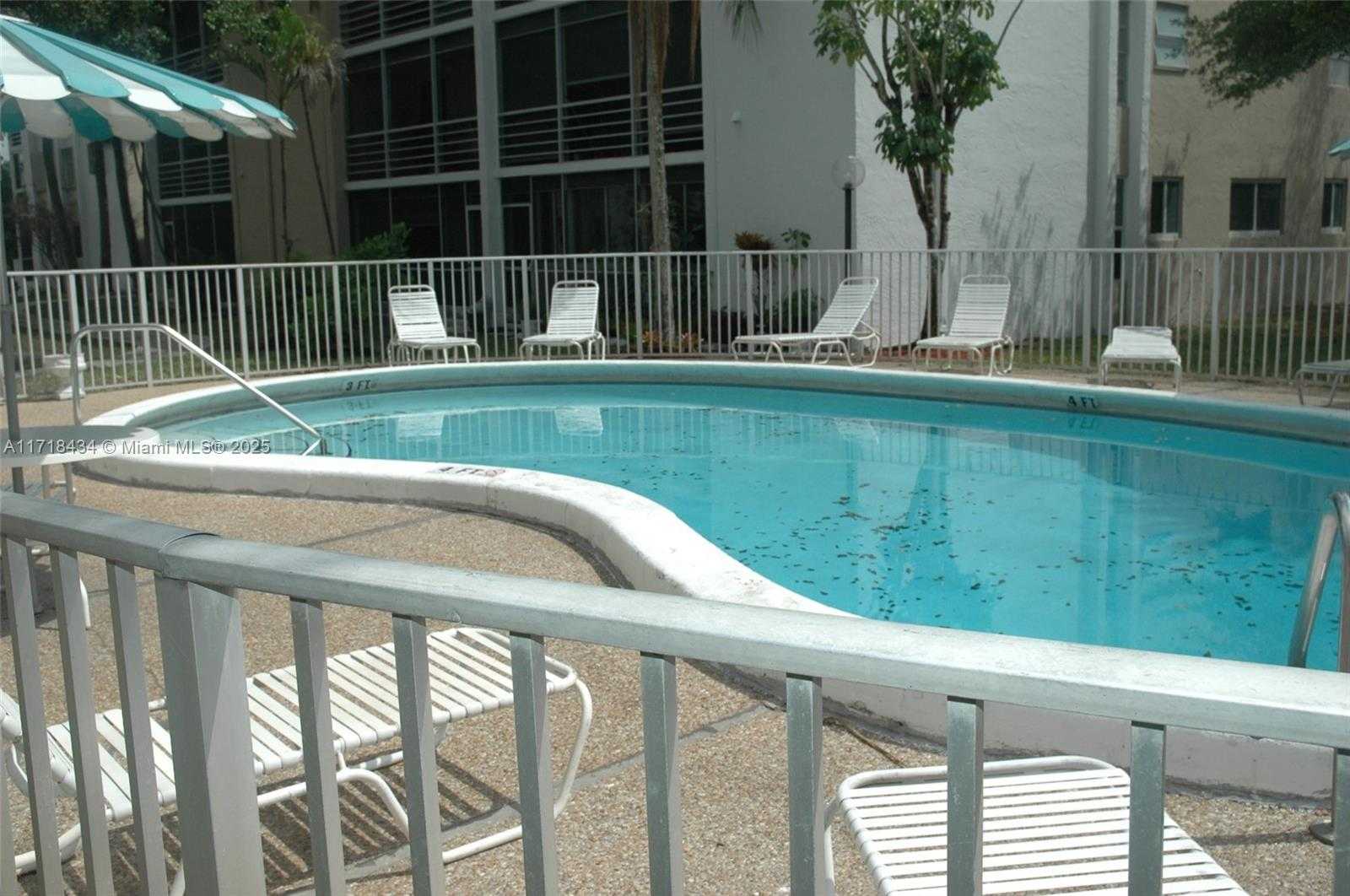 Small Image of 3571 INVERRARY DR #201, Lauderhill Number 48