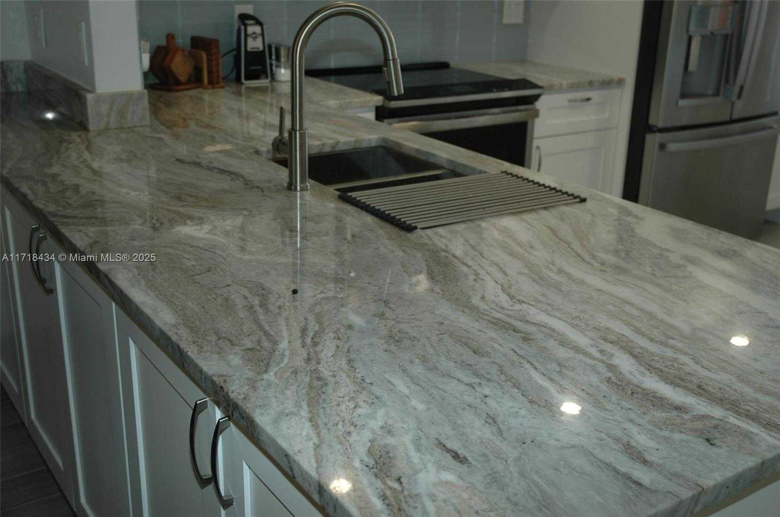 Small Image of 3571 INVERRARY DR #201, Lauderhill Number 5