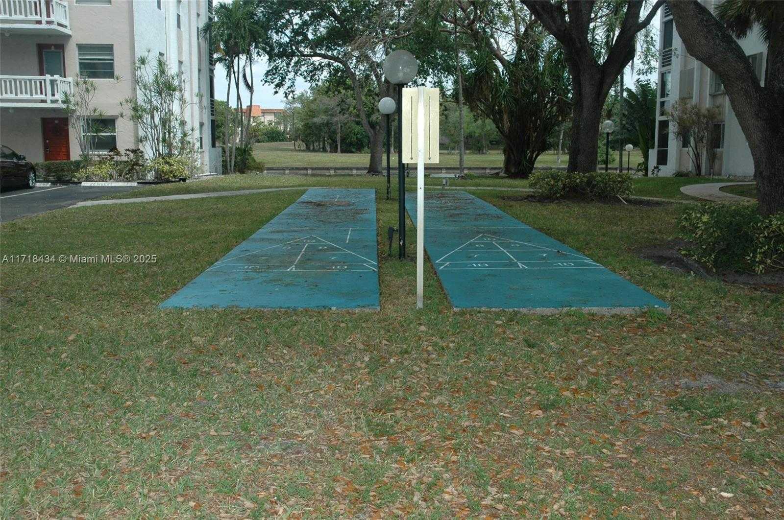 Small Image of 3571 INVERRARY DR #201, Lauderhill Number 50