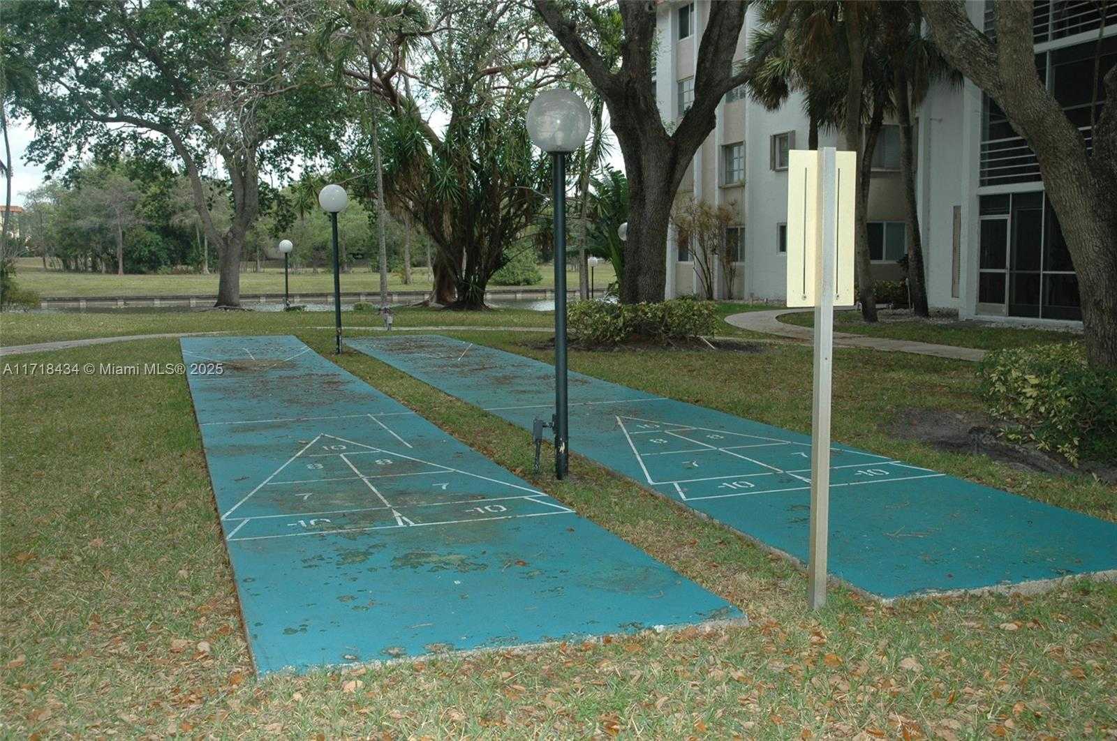 Small Image of 3571 INVERRARY DR #201, Lauderhill Number 51
