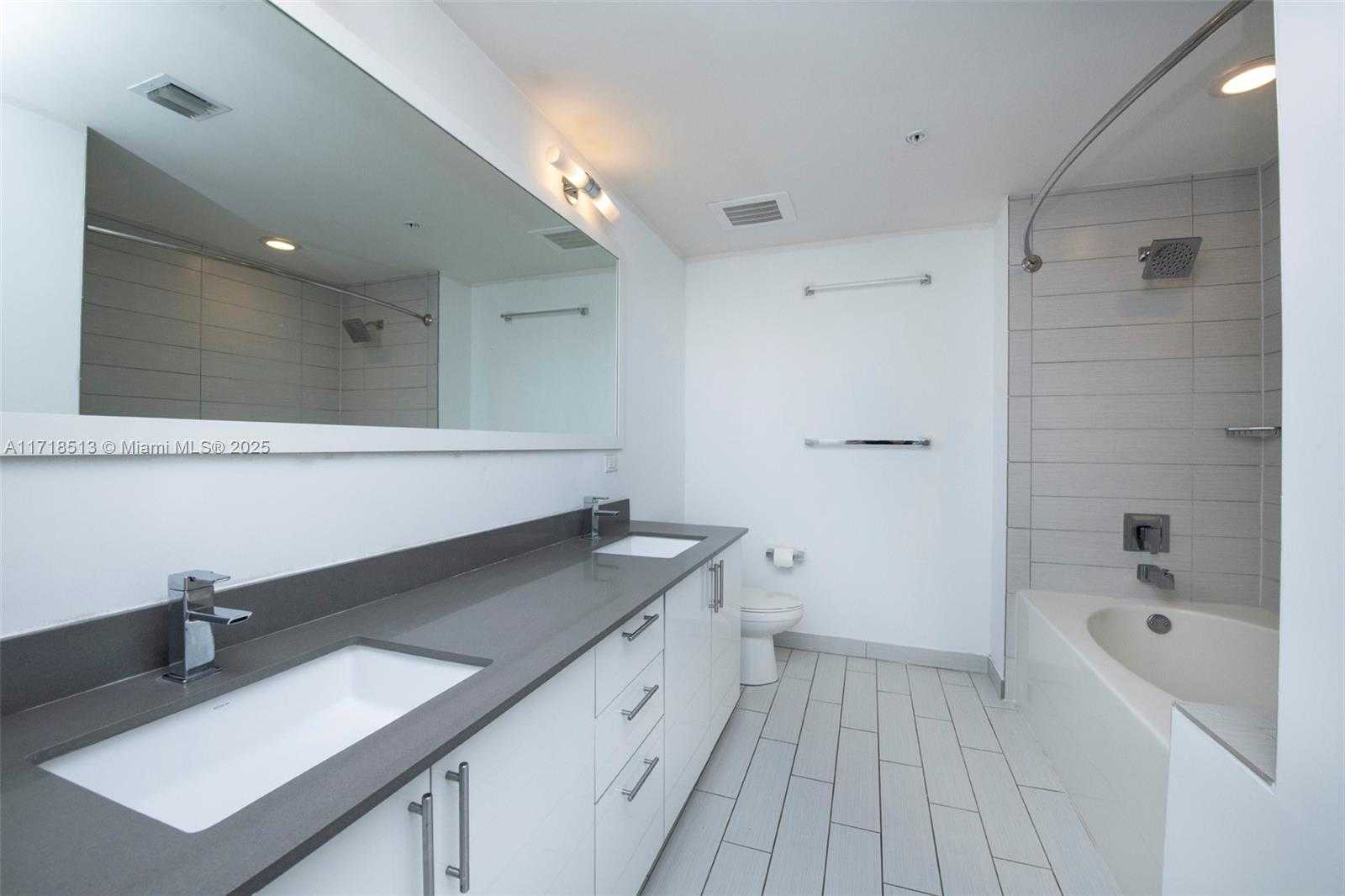 Small Image of 999 SOUTH WEST 1ST AVE #2402, Miami Number 13