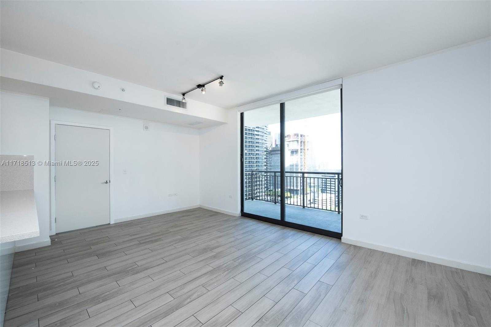 Small Image of 999 SOUTH WEST 1ST AVE #2402, Miami Number 7