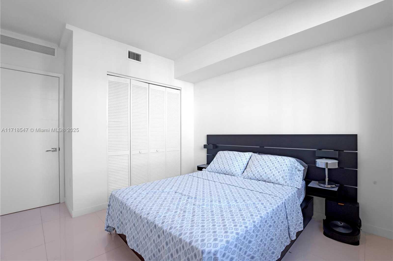 Small Image of 7751 NORTH WEST 107TH AVE #509, Doral Number 19
