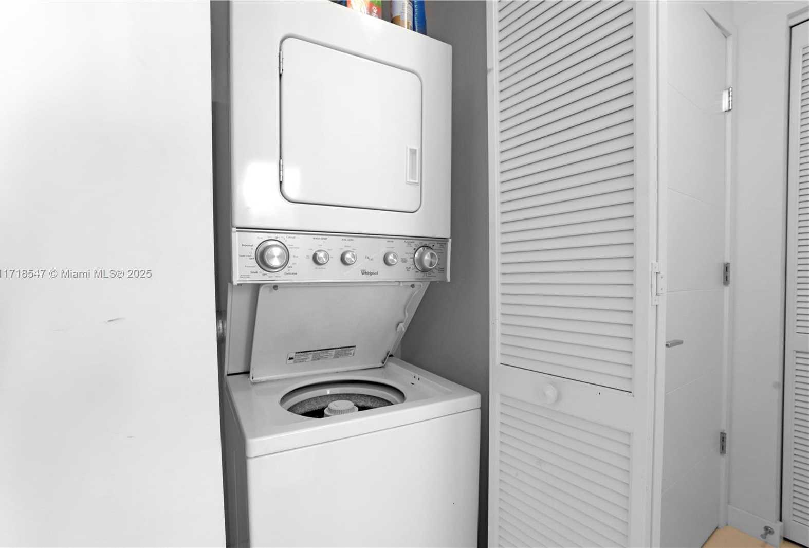 Small Image of 7751 NORTH WEST 107TH AVE #509, Doral Number 25