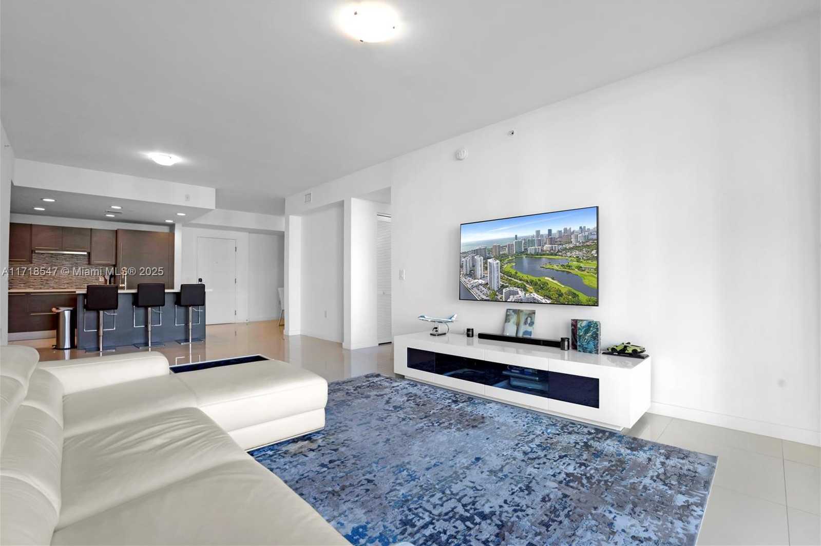 Small Image of 7751 NORTH WEST 107TH AVE #509, Doral Number 3