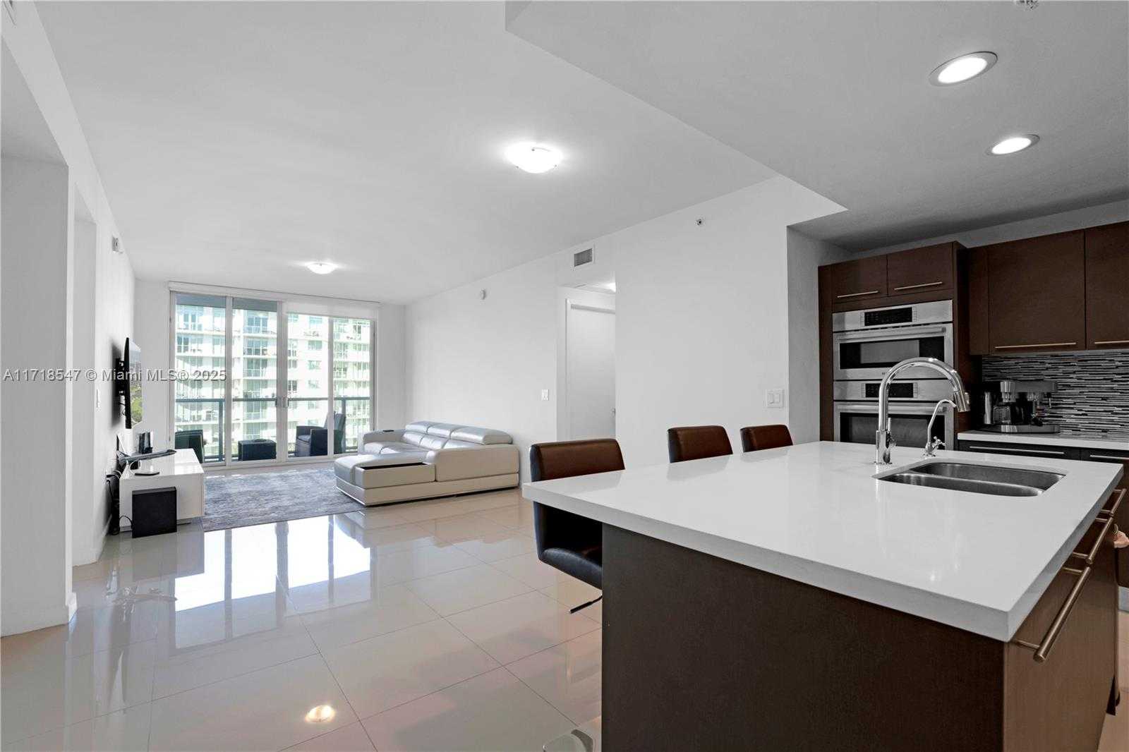 Small Image of 7751 NORTH WEST 107TH AVE #509, Doral Number 4