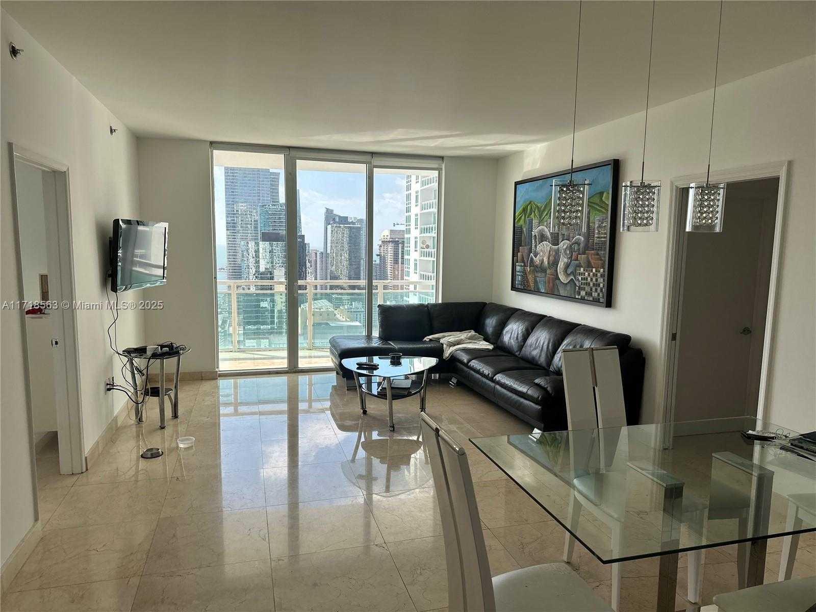 Small Image of 950 BRICKELL BAY DR #3505, Miami Number 11