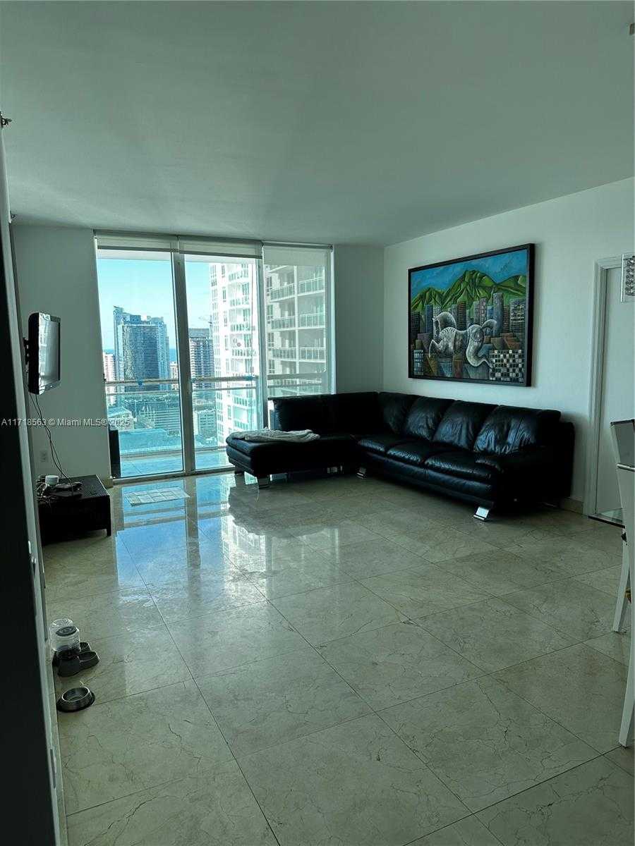 Small Image of 950 BRICKELL BAY DR #3505, Miami Number 26