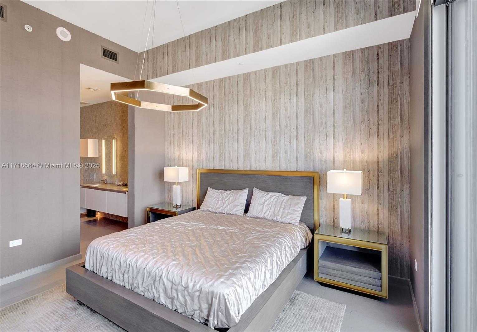 Small Image of 88 SOUTH WEST 7TH ST #4006, Miami Number 15