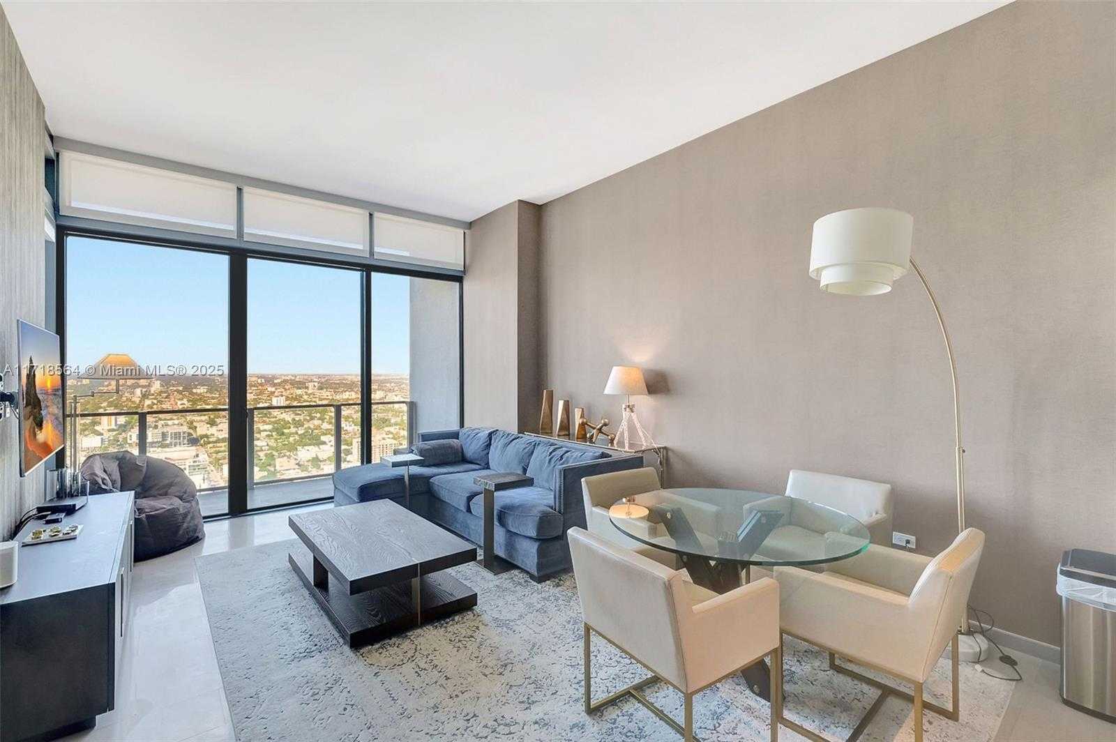 Small Image of 88 SOUTH WEST 7TH ST #4006, Miami Number 2