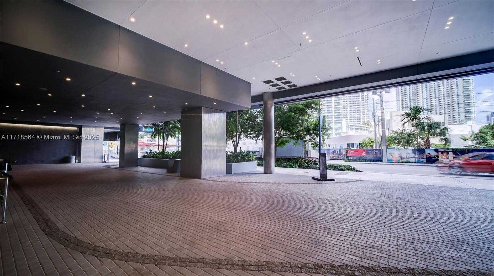 Small Image of 88 SOUTH WEST 7TH ST #4006, Miami Number 31