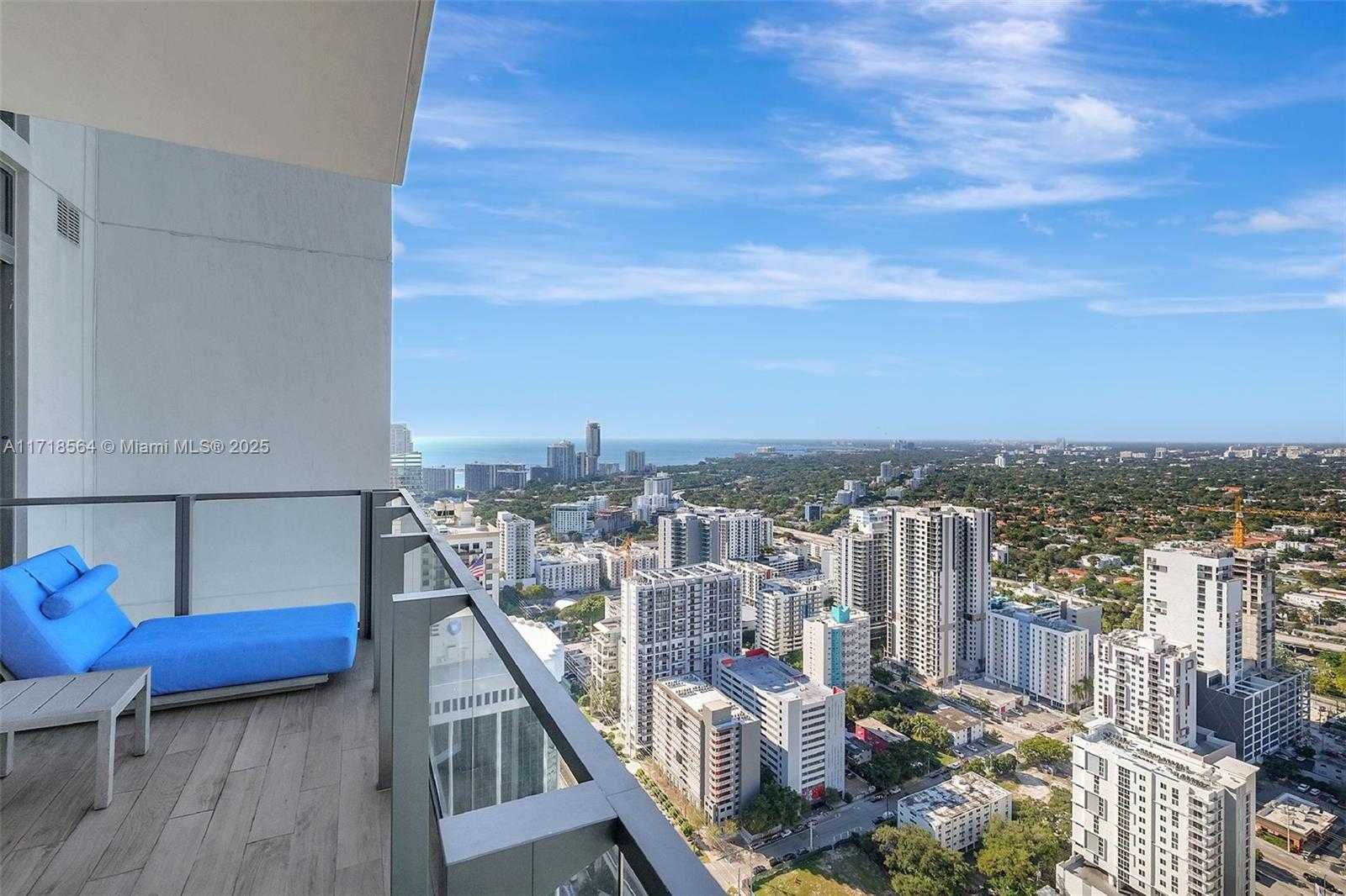 Small Image of 88 SOUTH WEST 7TH ST #4006, Miami Number 8