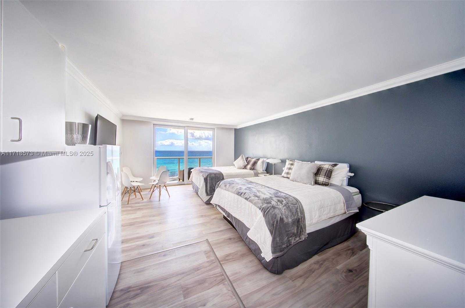 Small Image of 19201 COLLINS AVE #746, Sunny Isles Beach Number 12