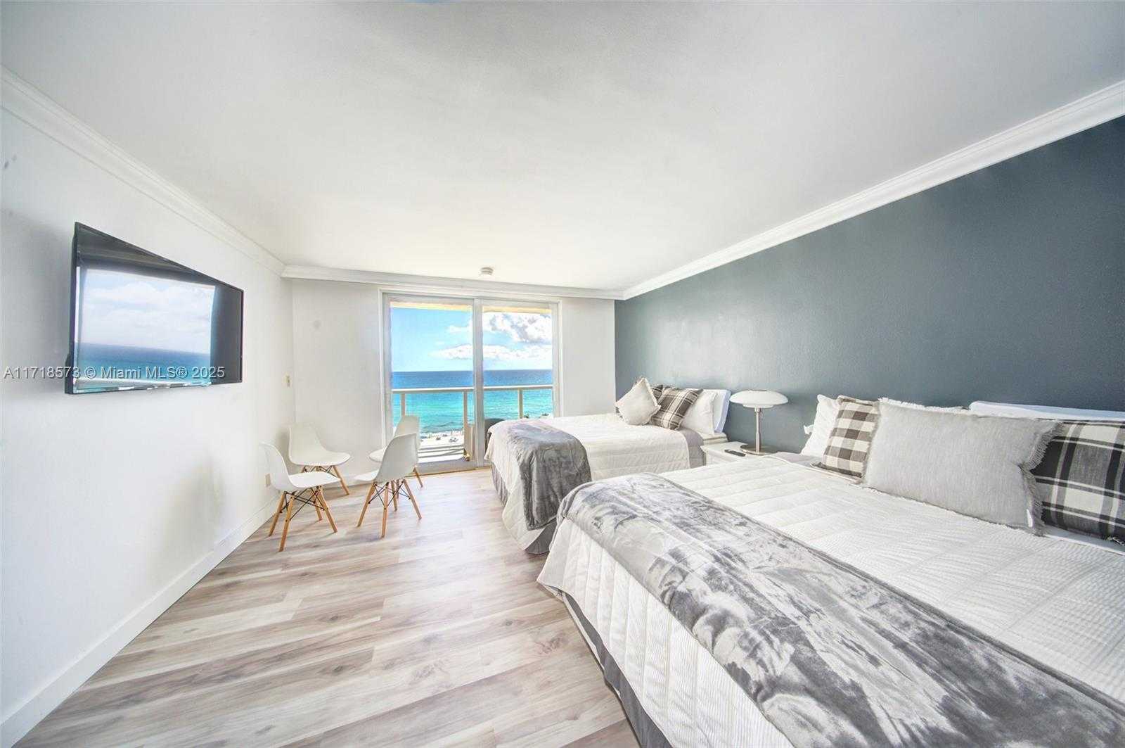 Small Image of 19201 COLLINS AVE #746, Sunny Isles Beach Number 13