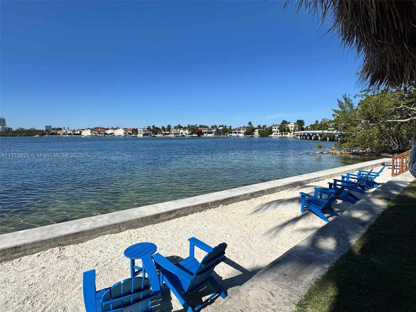 Small Image of 3 GROVE ISLE DR #C308, Miami Number 21