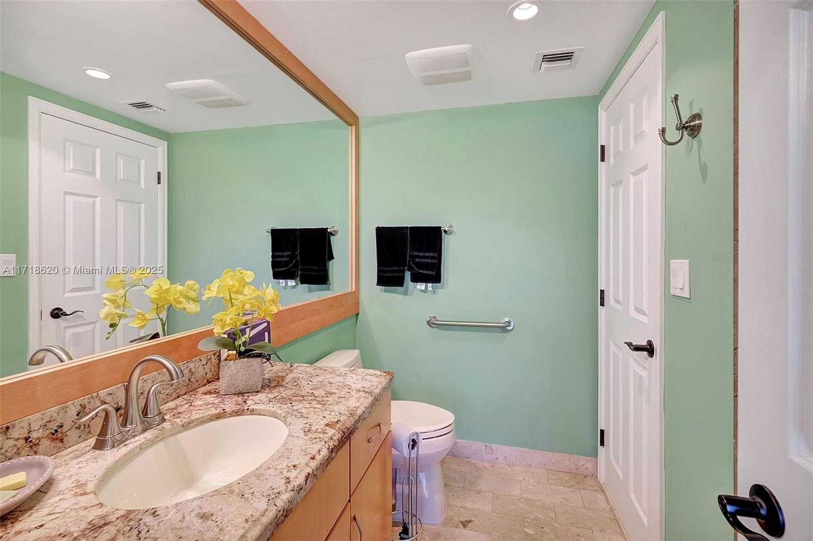 Small Image of 3 GROVE ISLE DR #C308, Miami Number 9